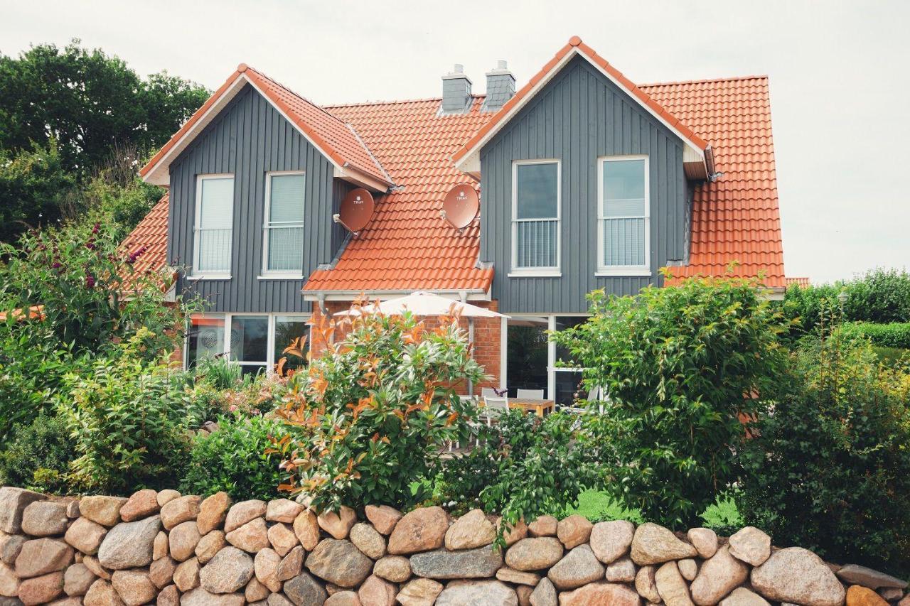 Ferienhaus-Ostseehus ホーヴァハト エクステリア 写真