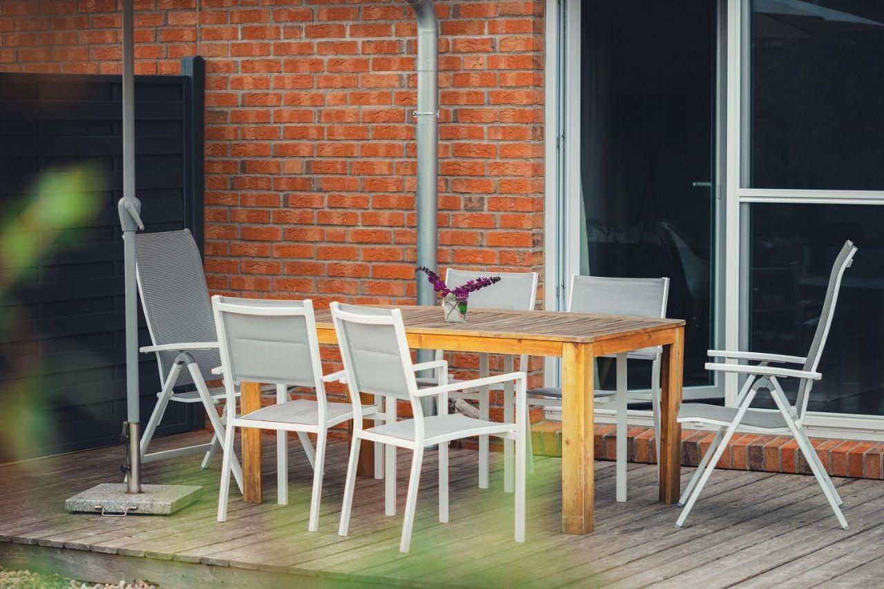 Ferienhaus-Ostseehus ホーヴァハト エクステリア 写真