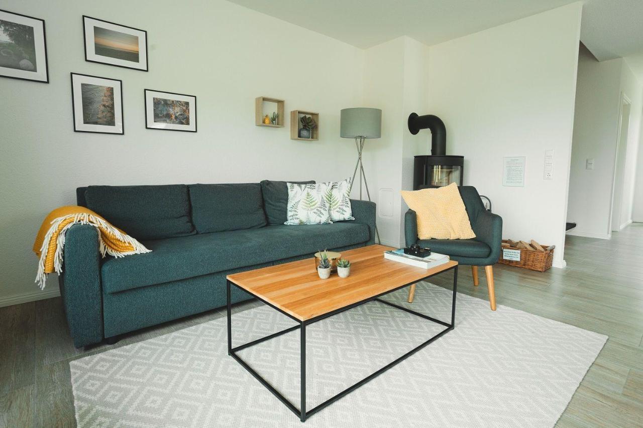 Ferienhaus-Ostseehus ホーヴァハト エクステリア 写真
