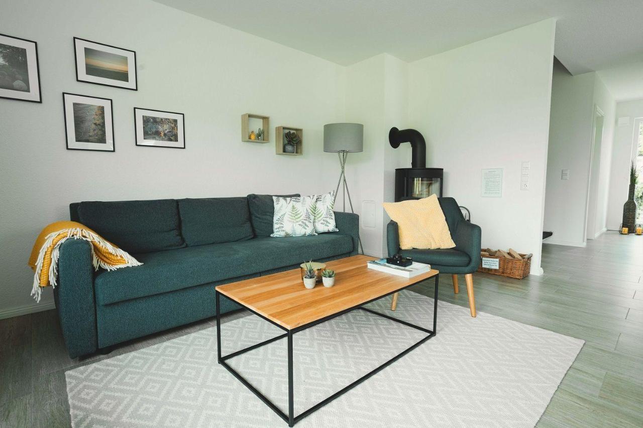 Ferienhaus-Ostseehus ホーヴァハト エクステリア 写真