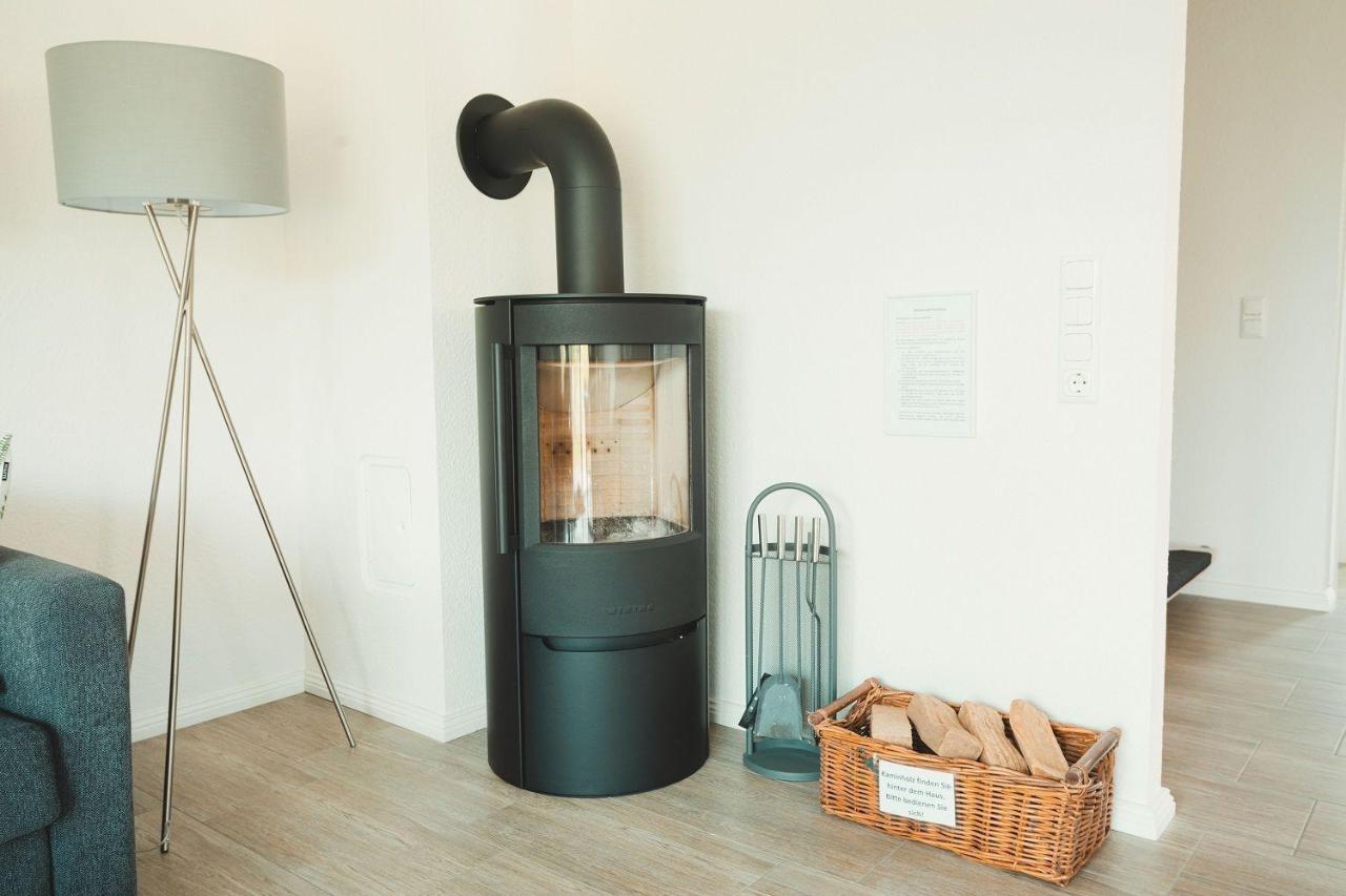 Ferienhaus-Ostseehus ホーヴァハト エクステリア 写真