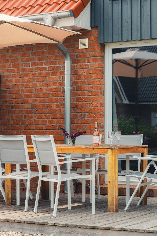 Ferienhaus-Ostseehus ホーヴァハト エクステリア 写真